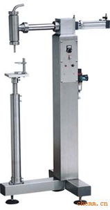 立式液体灌装机 河南灌装机